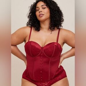 NWT Torrid Satin And Lace Corset